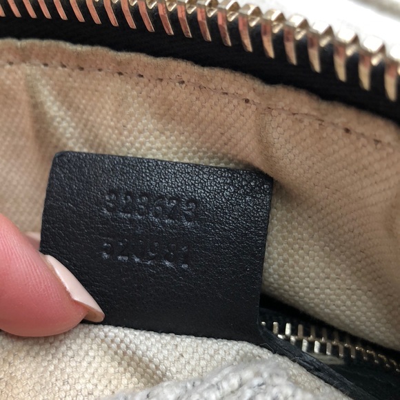 AUTHENTIC Gucci embossed satchel - Picture 4 of 8